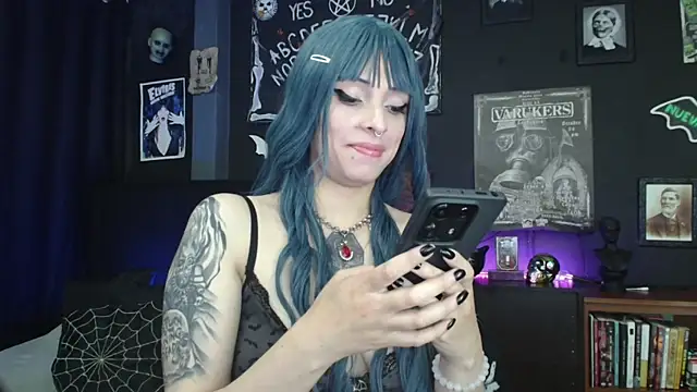 Snapshot of Goddess_Mortem chatting on 08-03-26, 02:11 Goddess Mortem online show from 08-03-26, 02:11