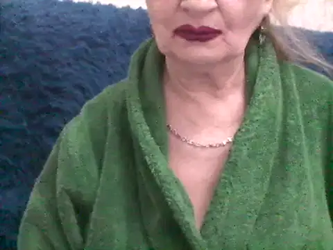 CarlyTreat online show from 02-18-25, 06:04