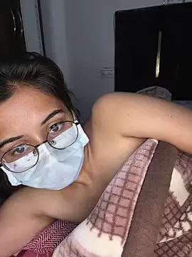 Snapshot of HotIndianCouple__8 chatting on 01-04-25, 09:20 HotIndianCouple  8 online show from 01-04-25, 09:20