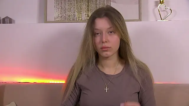 LiliaBianka online show from 01-24-25, 06:24