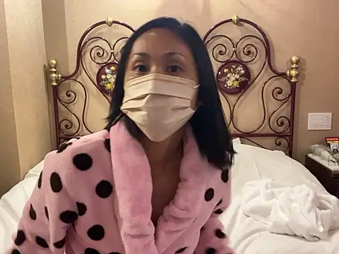 mako-mako33 online show from 09-11-25, 10:04