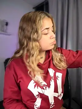 JoselinFlower  online show from 10-28-25, 03:10