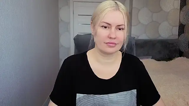 Snapshot of natusik chatting on 05-21-26, 04:52 natusik online show from 05-21-26, 04:52