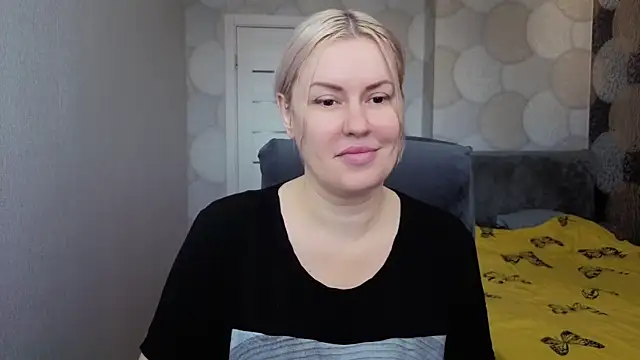 Snapshot of natusik chatting on 06-02-26, 04:14 natusik online show from 06-02-26, 04:14