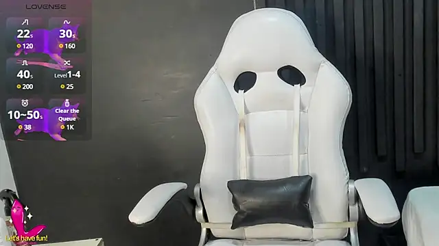 Shayla27 online show from 01-24-25, 01:14