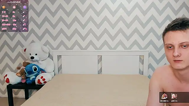 Snapshot of shaameless chatting on 01-02-25, 02:35 shaameless online show from 01-02-25, 02:35