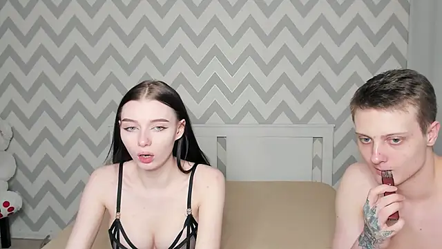 Snapshot of shaameless chatting on 01-15-25, 08:26 shaameless online show from 01-15-25, 08:26