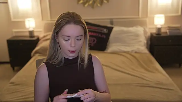 Cassy-Celestial  online show from 11-09-25, 08:56