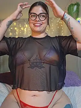 Juliietha servas online show from 06-22-26, 11:57