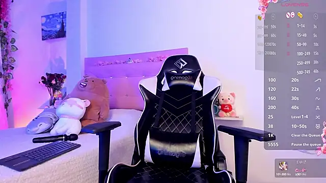 little jade online show from 02-04-25, 12:29