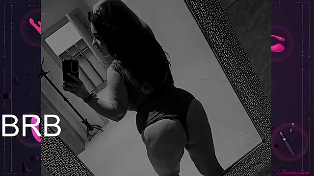 Snapshot of Tracy_Sergio209 chatting on 03-16-25, 11:16 Tracy Sergio209 online show from 03-16-25, 11:16