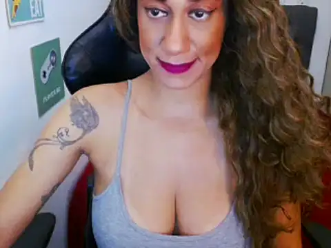 Snapshot of gauchinhaG chatting on 02-26-25, 04:35 gauchinhaG online show from 02-26-25, 04:35