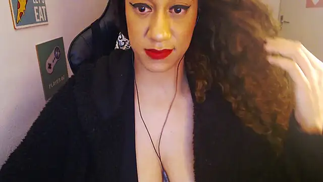 Snapshot of gauchinhaG chatting on 10-10-25, 05:01 gauchinhaG online show from 10-10-25, 05:01
