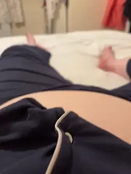 Snapshot of curvygirll2 chatting on 01-12-25, 11:47 curvygirll2 online show from 01-12-25, 11:47