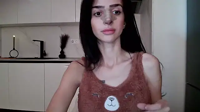 Snapshot of exotic_brunettee chatting on 01-26-25, 10:34 exotic brunettee online show from 01-26-25, 10:34