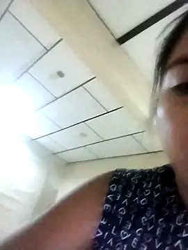 Snapshot of Valeer_abby chatting on 01-01-25, 01:15 Valeer abby online show from 01-01-25, 01:15