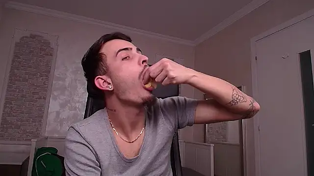 BrandonTate online show from 03-13-25, 02:55