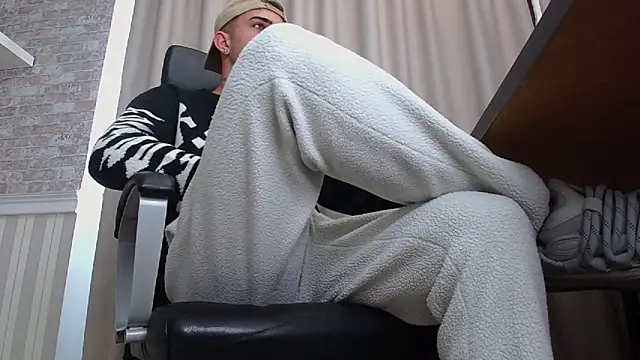 BrandonTate online show from 10-02-25, 09:05