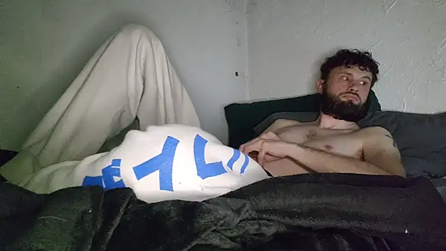 Snapshot of Talenjames4 chatting on 09-13-25, 10:09 Talenjames4 online show from 09-13-25, 10:09