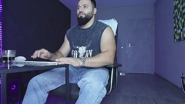 mattmasterss online show from 12-22-25, 06:10