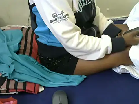 Ma-yolo001 online show from 02-14-25, 07:28