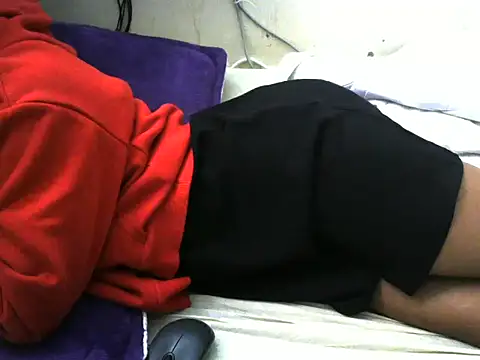 Ma-yolo001 online show from 11-28-25, 08:50