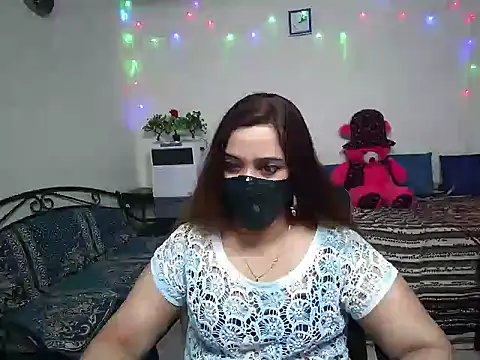 Snapshot of Arushisingh8888 chatting on 12-06-24, 08:37 Arushisingh8888 online show from 12-06-24, 08:37