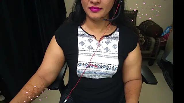 Arushisingh8888 online show from 06-07-26, 02:32