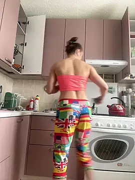 Snapshot of AlisaKissss chatting on 03-04-25, 06:58 AlisaKissss online show from 03-04-25, 06:58