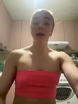 Snapshot of AlisaKissss chatting on 03-07-25, 02:34 AlisaKissss online show from 03-07-25, 02:34