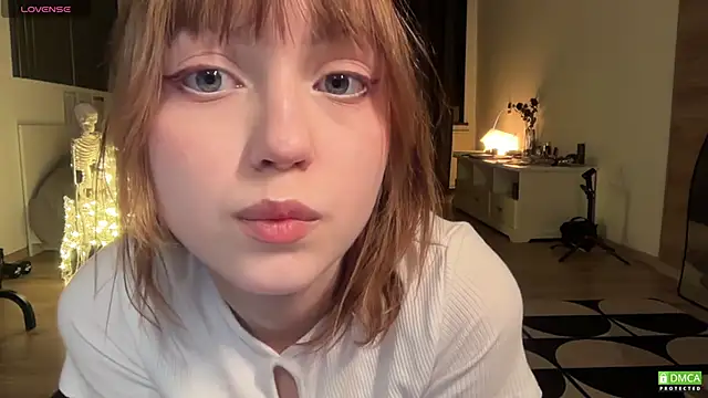 electric babe online show from 12-21-25, 02:24