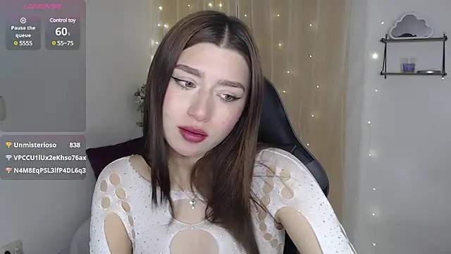 mily thomson b  online show from 02-14-25, 03:11