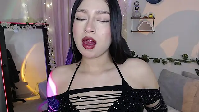 mily thomson b  online show from 11-17-25, 10:59