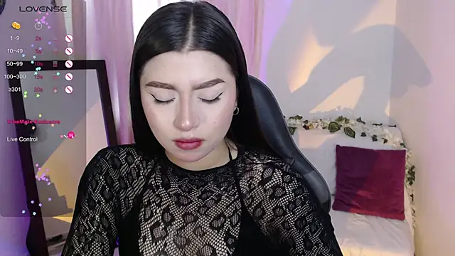 mily thomson b  online show from 04-12-26, 04:01