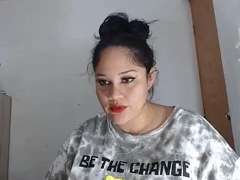 Snapshot of melissa4855 chatting on 01-26-25, 03:48 melissa4855 online show from 01-26-25, 03:48