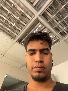 Snapshot of jaden_98_ chatting on 01-06-26, 11:07 jaden 98 online show from 01-06-26, 11:07