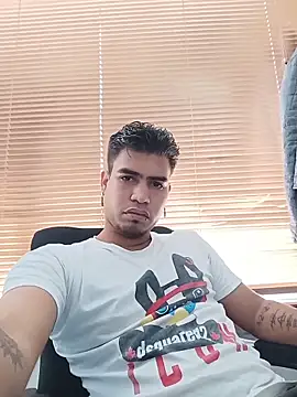 Snapshot of jaden_98_ chatting on 02-02-26, 03:22 jaden 98 online show from 02-02-26, 03:22