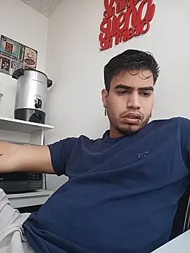 Snapshot of jaden_98_ chatting on 02-06-26, 02:42 jaden 98 online show from 02-06-26, 02:42