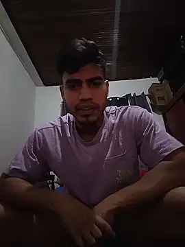 Snapshot of jaden_98_ chatting on 03-08-26, 10:02 jaden 98 online show from 03-08-26, 10:02