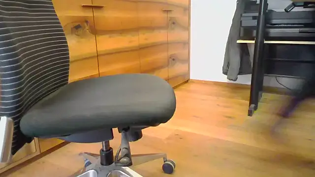 10 1992 online show from 11-28-25, 12:30