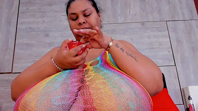 Lynn Jones online show from 01-16-25, 07:17