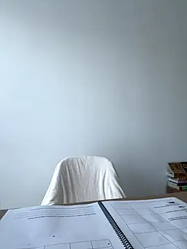 Snapshot of streetdoll chatting on 09-14-25, 07:40 streetdoll online show from 09-14-25, 07:40