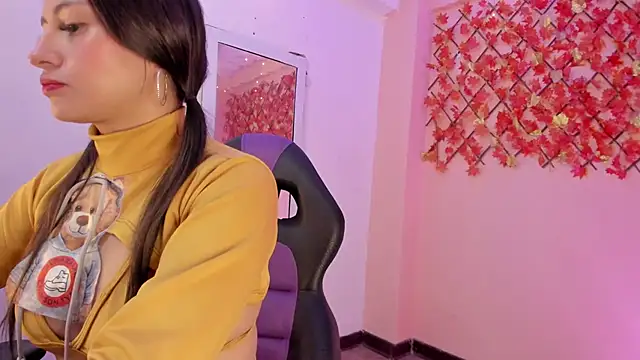 Sweet Candies online show from 02-04-25, 03:00