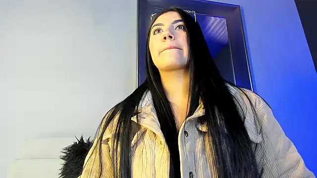Snapshot of PaulinaDuarte chatting on 09-29-25, 11:37 PaulinaDuarte online show from 09-29-25, 11:37