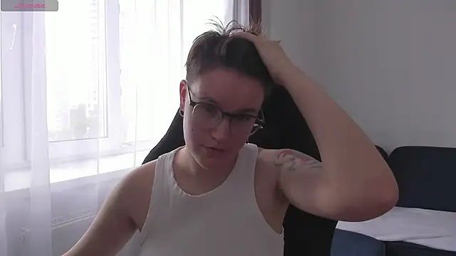 JessieFlower online show from 06-24-26, 08:13