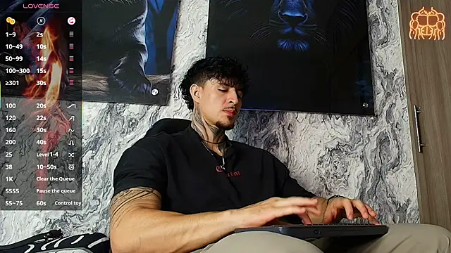 Snapshot of Jeins_carter chatting on 07-22-26, 02:47 Jeins carter online show from 07-22-26, 02:47