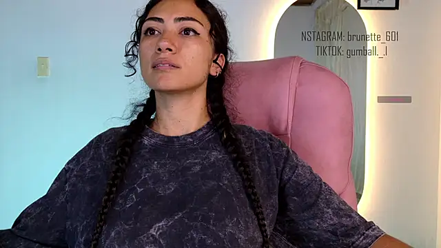 paula brunette online show from 12-03-25, 04:42