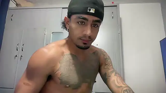 dominic brandd23 online show from 06-19-26, 03:55