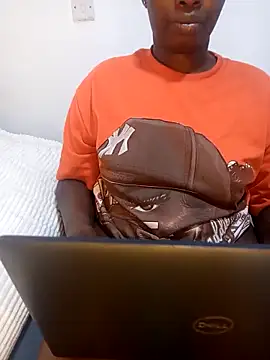 Snapshot of MISS_LOVE091 chatting on 02-17-25, 05:04 MISS LOVE091 online show from 02-17-25, 05:04