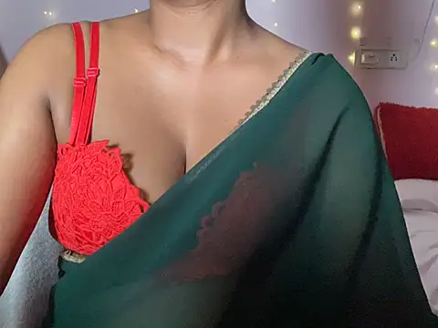 Sexy trisha  7 online show from 06-11-26, 12:43